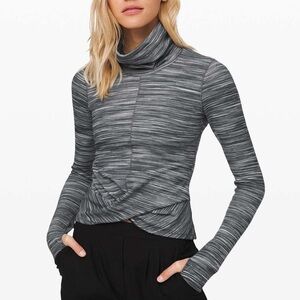 Lululemon Melodic Movement Long Sleeve Size 6